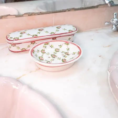 Collector's Konukevi 3*